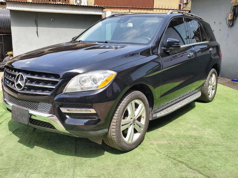 Thumbnail 3 of 2013 Mercedes-Benz ML-Class